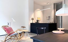 Zehuus Gartenstudio Mit Terrasse